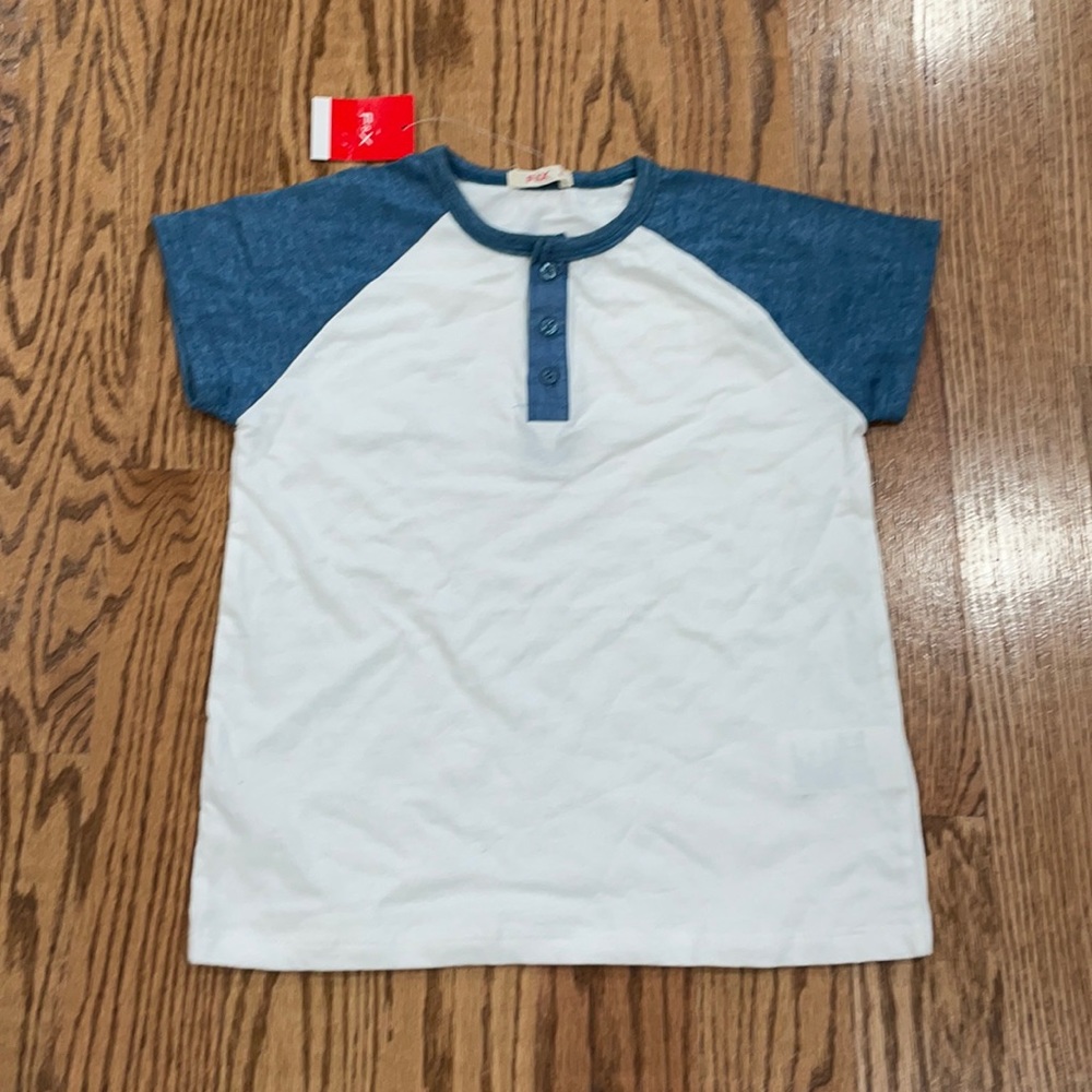 T shirt size 6 new kids